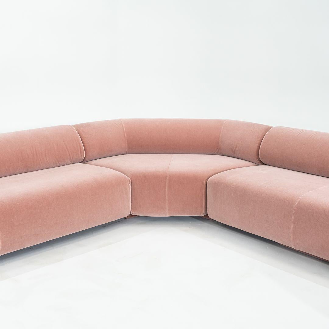 2023 Moroso Gogan Composition SP4 from MO10631 by Patricia Urquiola - Right Pink For Sale 1