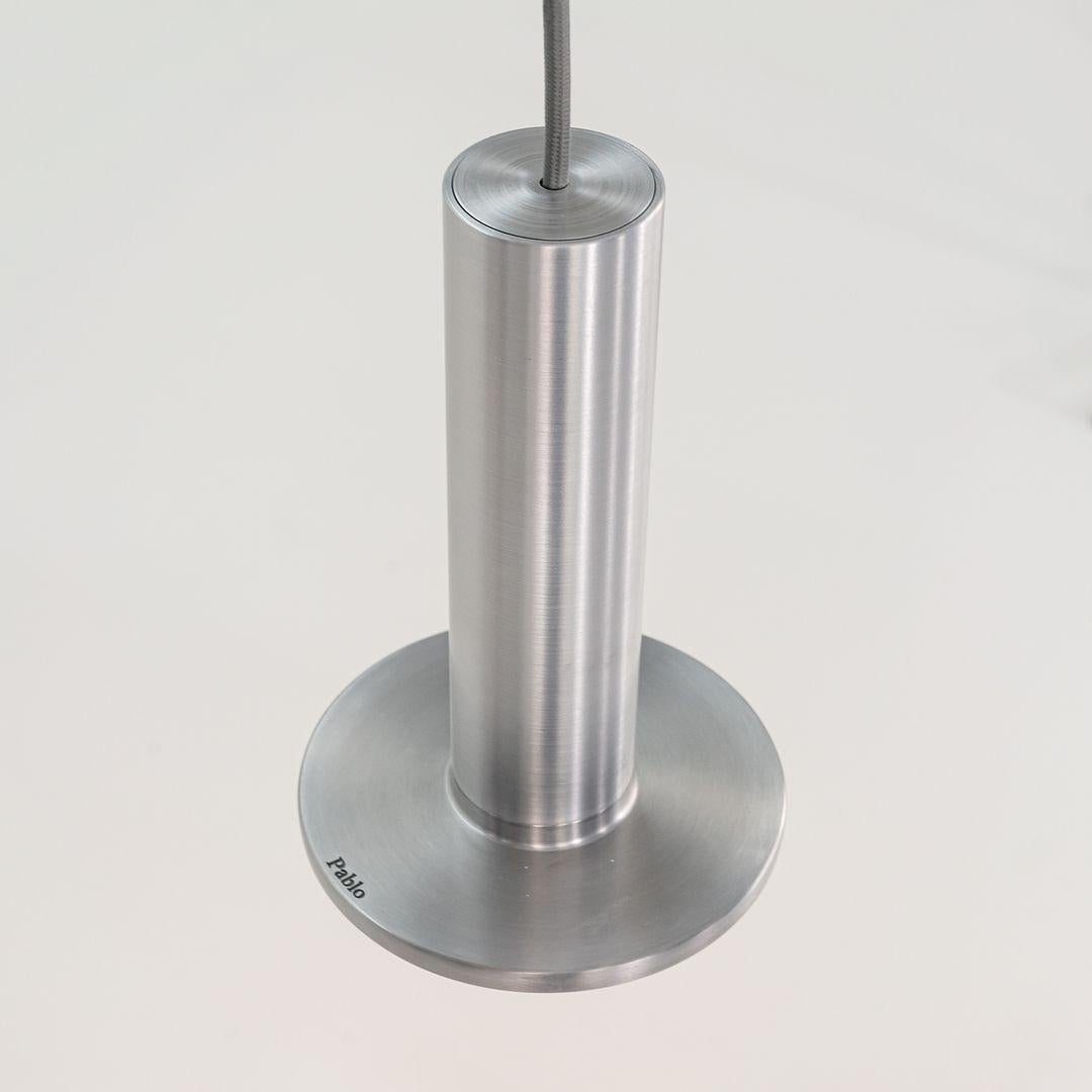 2023 Pablo Studio Designs Lámpara Colgante Cielo de Aluminio Satinado 9 Español en venta