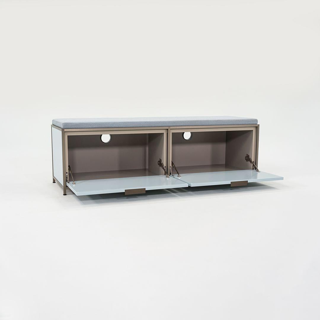 Aluminium Banc DITA Pagnon & Pelhaitre avec coussin bleu Lavande sur finition en acier, 2023 en vente