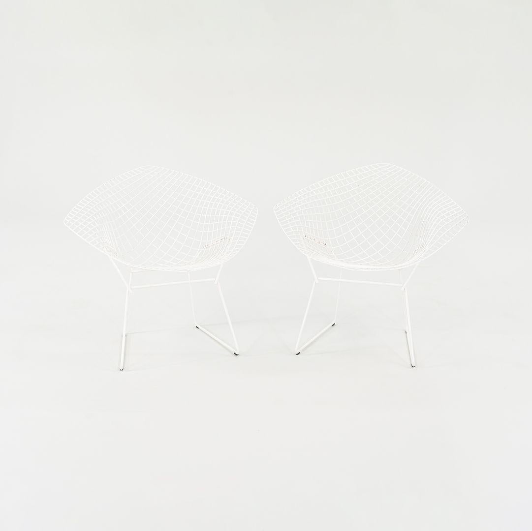 Paar Knoll Bertoia Diamant-Loungesessel in Weiß, Modell 421, 2023, Paar im Angebot 5