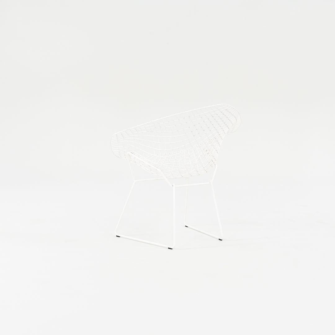 Paar Knoll Bertoia Diamant-Loungesessel in Weiß, Modell 421, 2023, Paar im Angebot 1