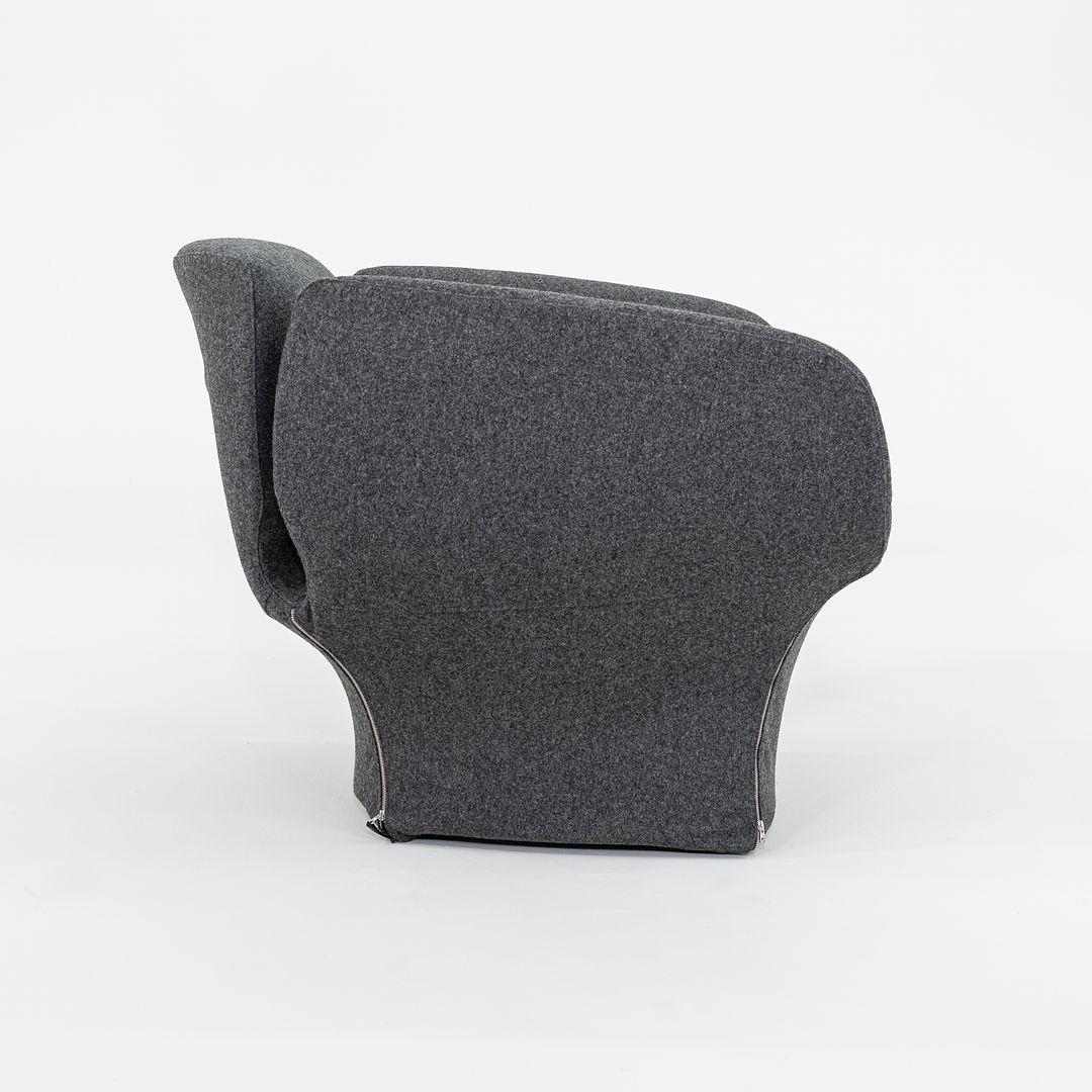 XXI secolo e contemporaneo 2023 Patricia Urquiola per Moroso Poltrona Bloomy in Matrix 912 Grigio in vendita