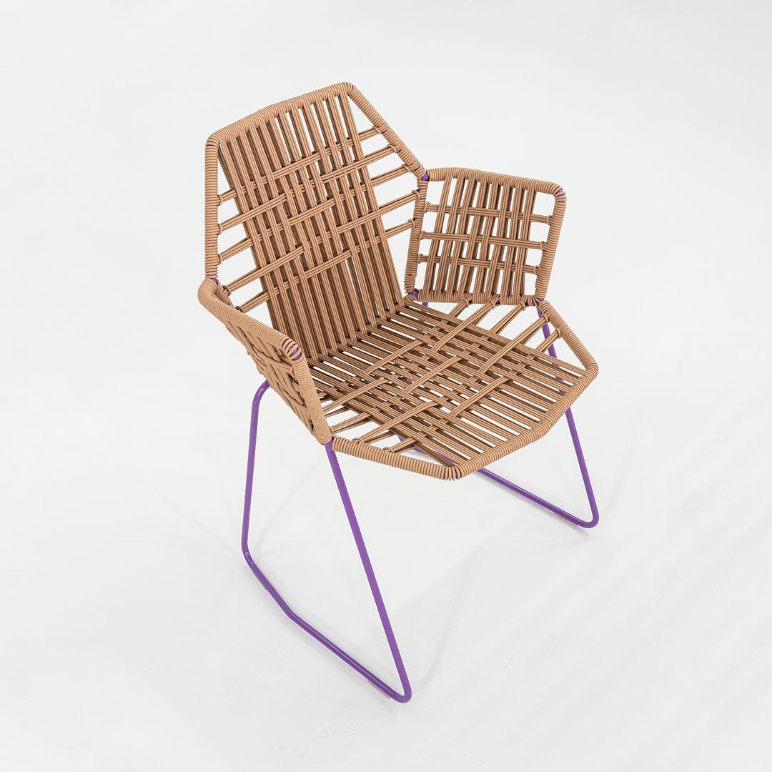 2023 Patricia Urquiola Moroso Tropicalia Esszimmerstuhl aus Kunstleder, 3x Avail (21. Jahrhundert und zeitgenössisch) im Angebot