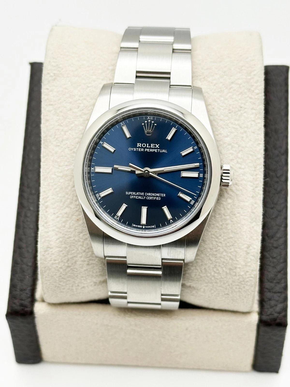 2023 Rolex Oyster Perpetual 124200 34mm blaues Zifferblatt Edelstahl Box Papier für Damen oder Herren im Angebot