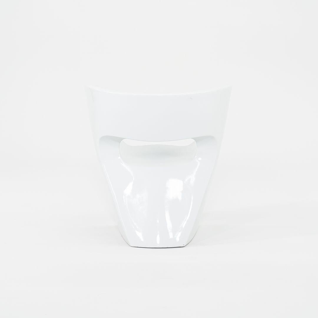 2023 Ron Arad für Moroso Little Albert Weiß lackierter Lounge-Sessel, RAL9003 im Angebot 1