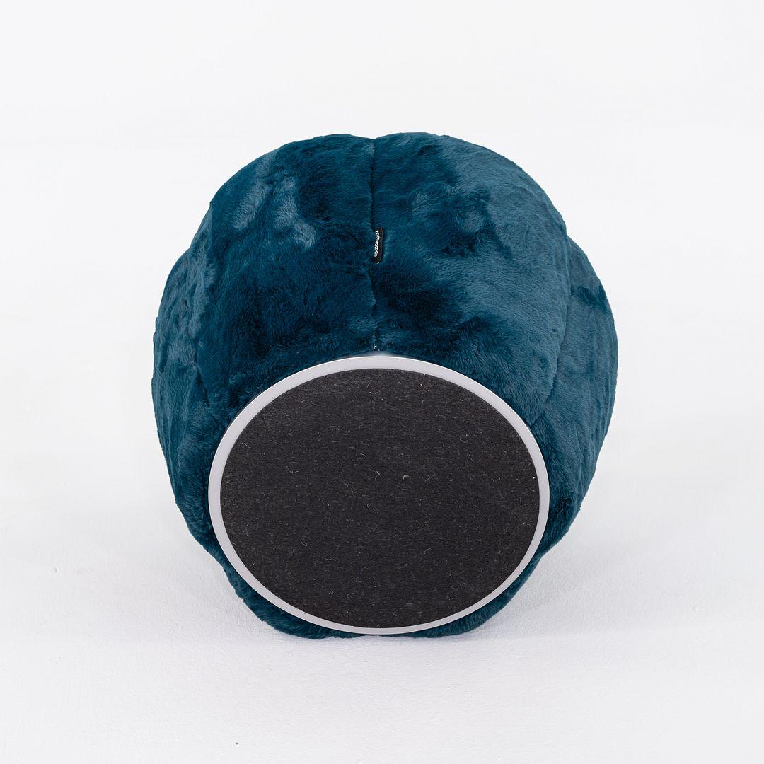 2023 Sacha Lakic per Roche Bobois Apexer Ottoman in Petrolio Blu in vendita 4