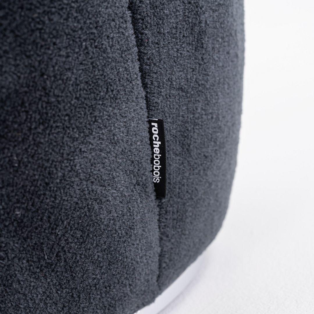 2023 Sacha Lakic for Roche Bobois Apex Ottoman in Tissu Calin Anthracite For Sale 2