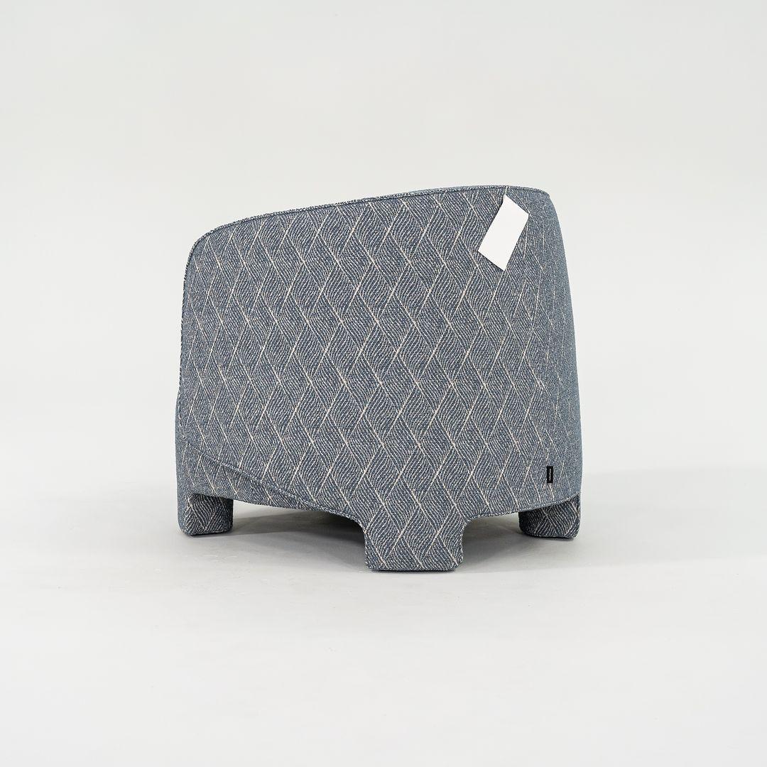 2023 Sebastian Herkner für Ligne Roset Taru Loungesessel in Erpi Bleu-Stoff (Europäisch) im Angebot
