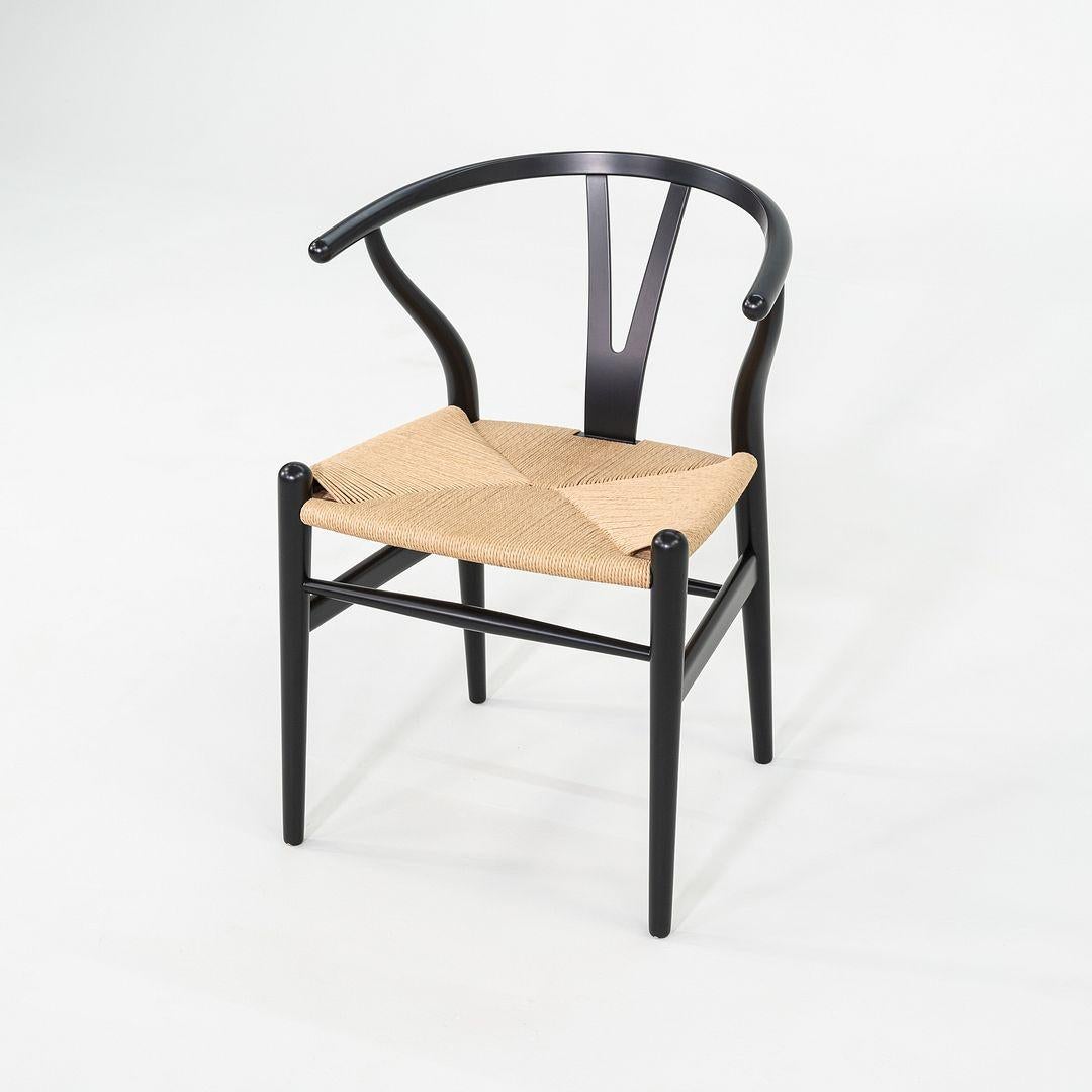 2023 Set di tre poltrone da pranzo Hans Wegner per Carl Hansen CH24 Wishbone in vendita 1