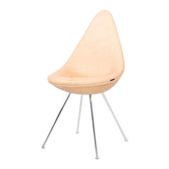 2024 Arne Jacobsen for Fritz Hansen Drop Dining Chair in Rustic Leather