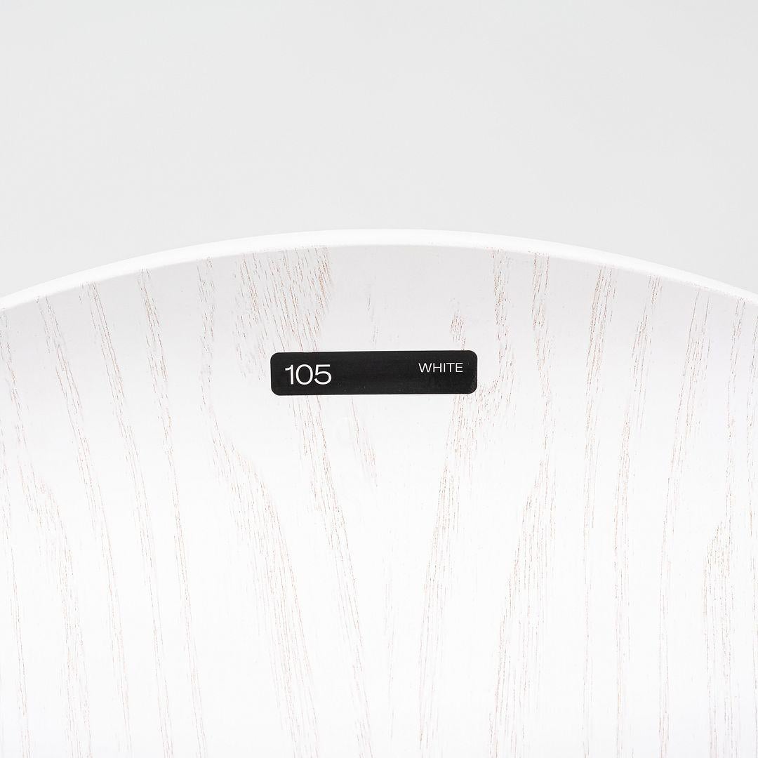 2024 Arne Jacobsen pour Fritz Hansen Tabouret de comptoir série 7 en frêne peint en vente 5