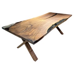 2024 Design Walnut Wood Custom Ultra Clear Epoxy Resin Live Edge Dining Table
