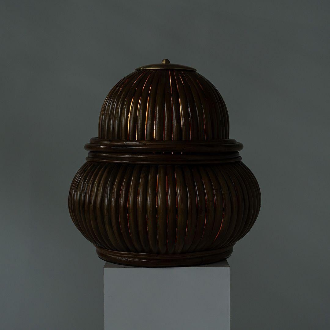 2024 Gabriella Crespi per Gubi Lampada da terra Bohemian 72 in rattan in vendita 5