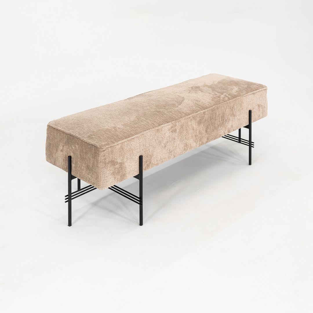 Moderno 2024 GamFratesi per GUBI TS Pouf in Fabrice 120x40 in vendita