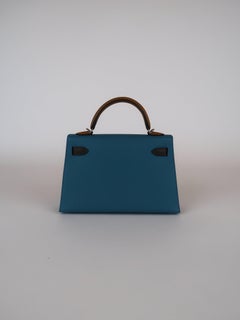 2024 Hermès Tricolor Bleu Jean/Ecorce/Sesame Epsom Mini Kelly PHW