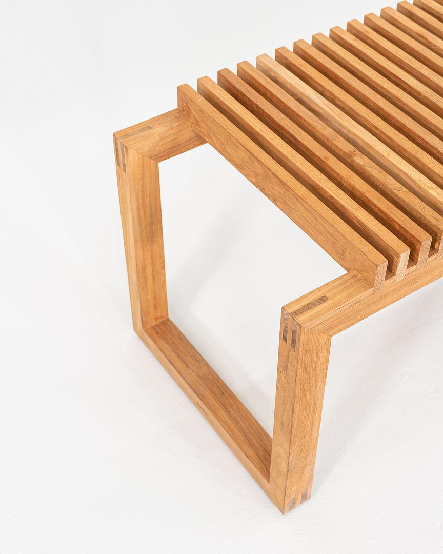 2024 Niels Hvass für Fritz Hansen / Skagerak Cutter Bench aus Teakholz im Angebot 1