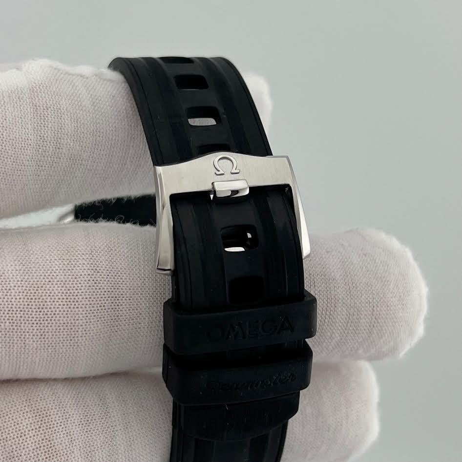 2024 OMEGA Seamaster Diver 300M 210.32.42.20.04.001 42mm White Dial Box Paper For Sale 4