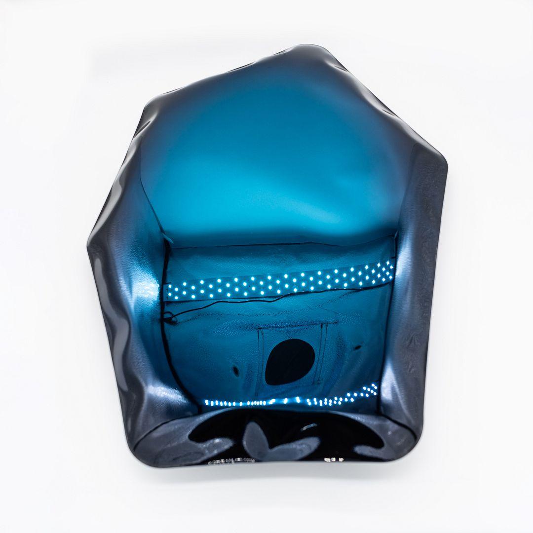 2024 Oskar Zieta für Zieta Tafla C5-Spiegel in Deep Space Blue (Moderne) im Angebot