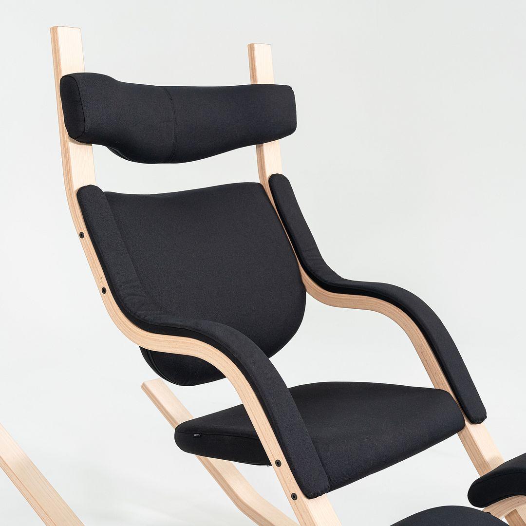 2024 Peter Opsvik para Varier Gravity Sillón Balans Negro con Haya 2