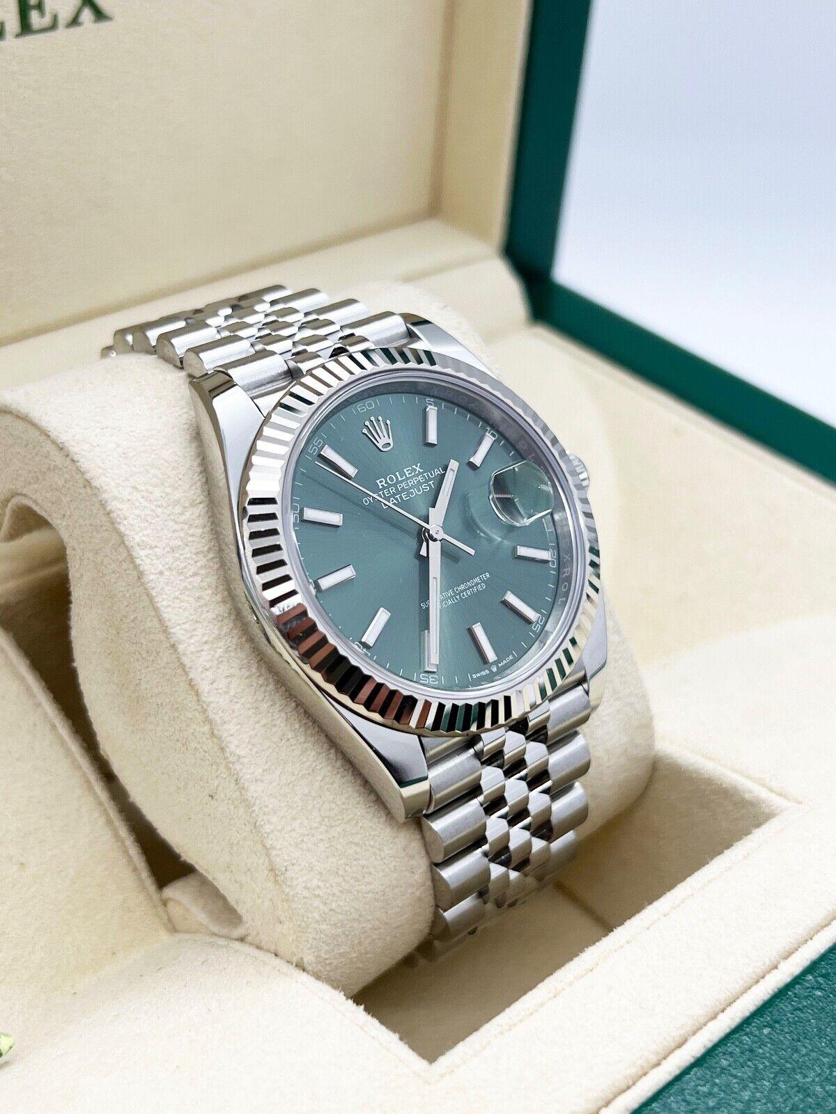 2024 Rolex 126334 Datejust 41 Mint Green Dial Steel & 18K Gold Box Paper Jubilee In Excellent Condition In San Diego, CA