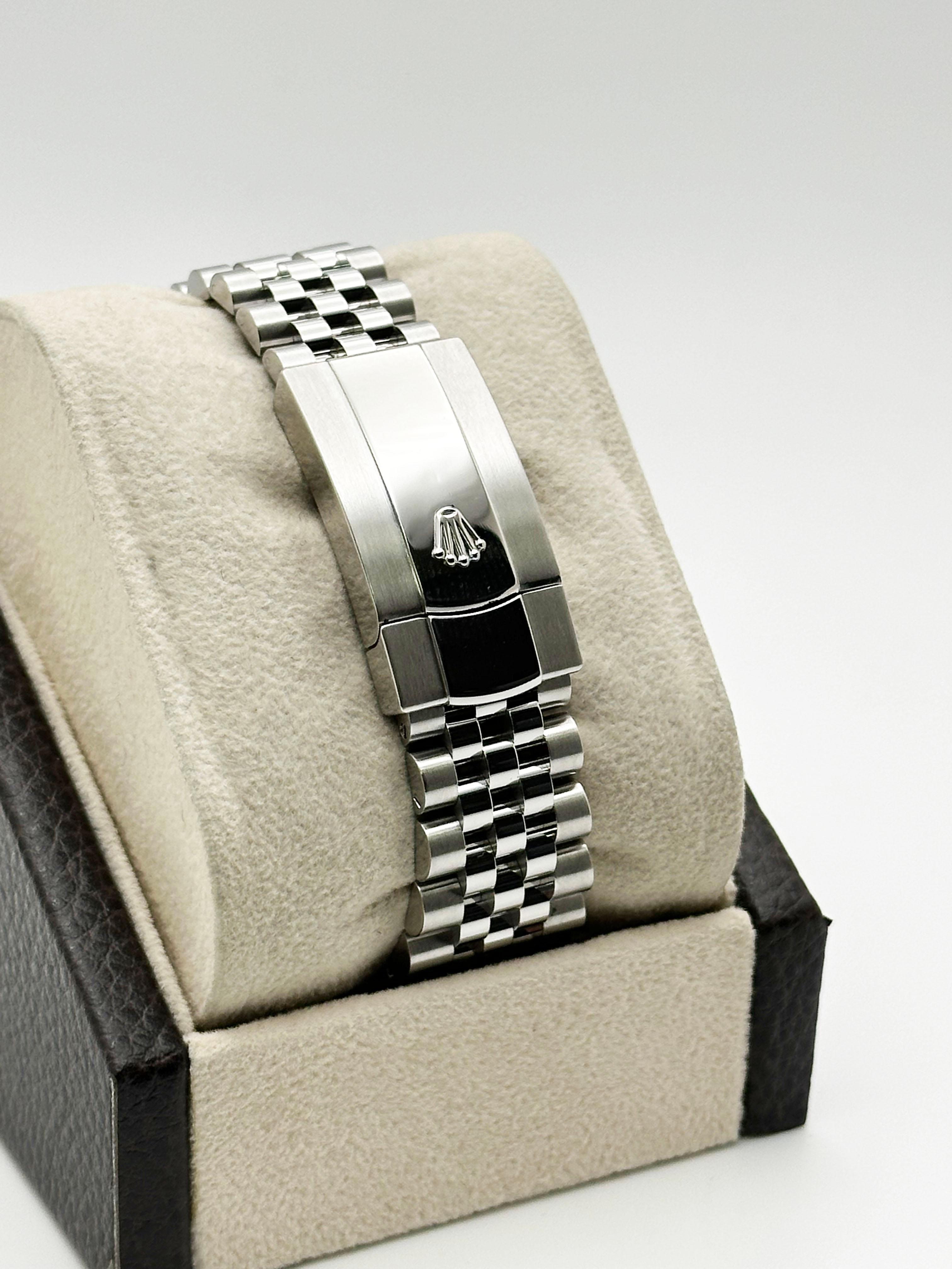 2024 Rolex Datejust 126234 Quadrante Nero Diamante Acciaio Inox Scatola Giubileo Carta in vendita 1