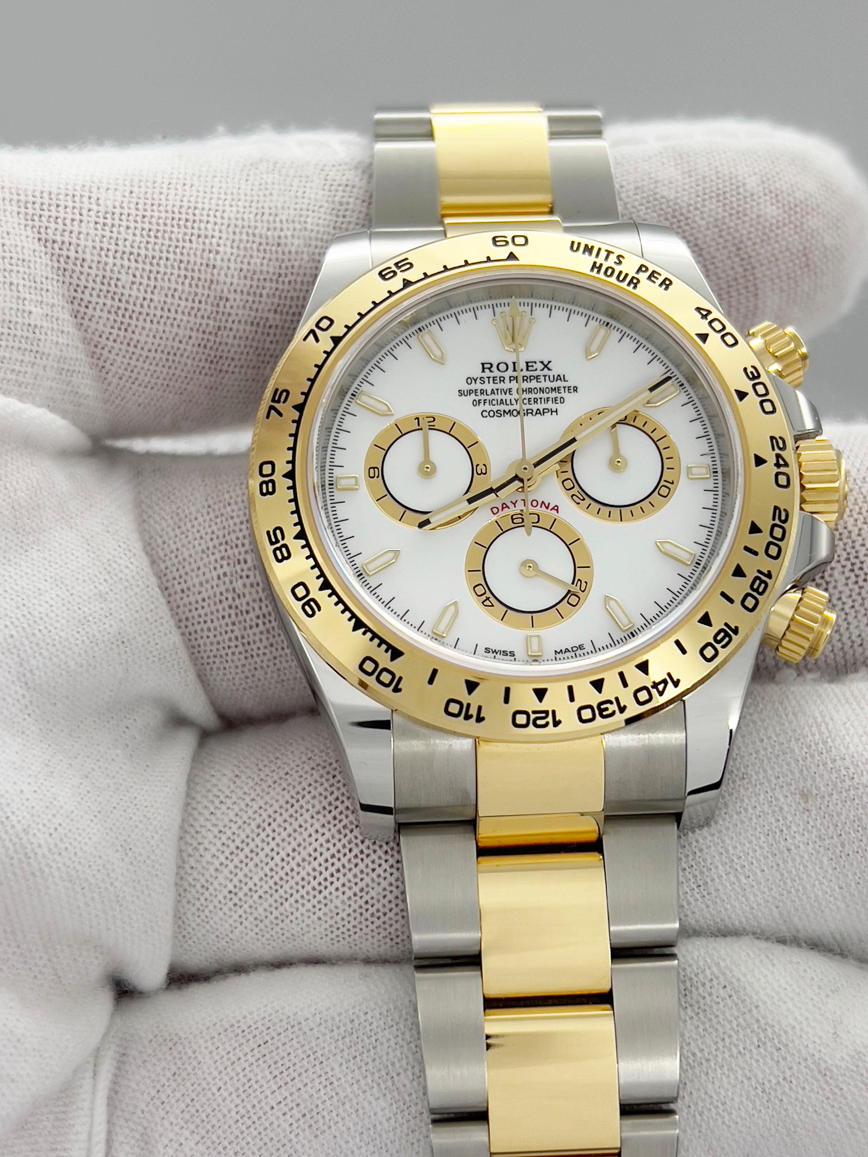 Men's 2024 Rolex Daytona 126503 White Dial 18K Yellow Gold Stainless Box Paper