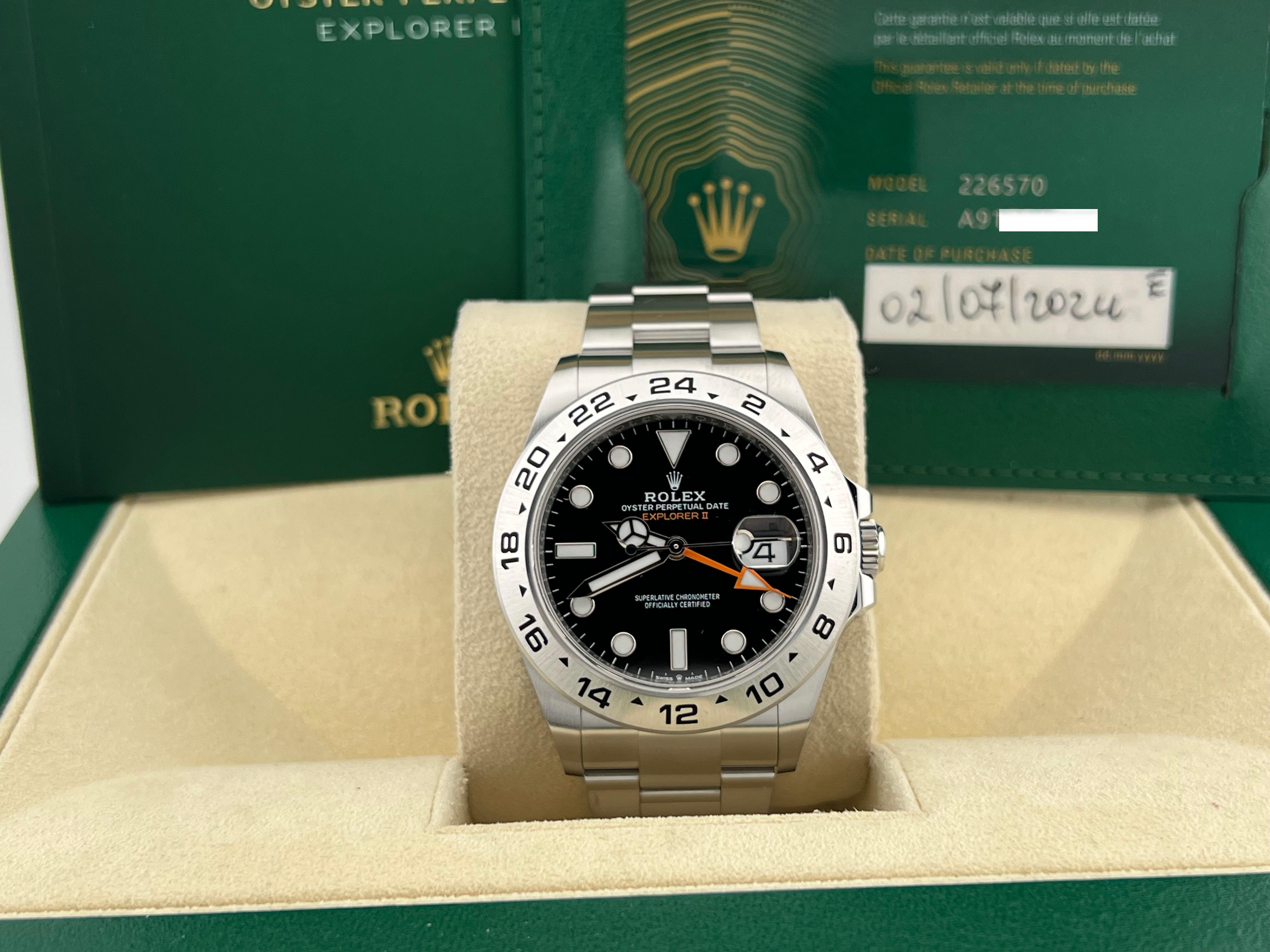 Numero di stile: 226570



Anno: 2024

 

Model: Rolex Explorer II 

 

Materiale della cassa: Acciaio inossidabile 

 

Fascia: Acciaio inossidabile 

  

Lunetta: Acciaio inossidabile 

  

Quadrante: Quadrante nero 

 

Volto: Cristallo di