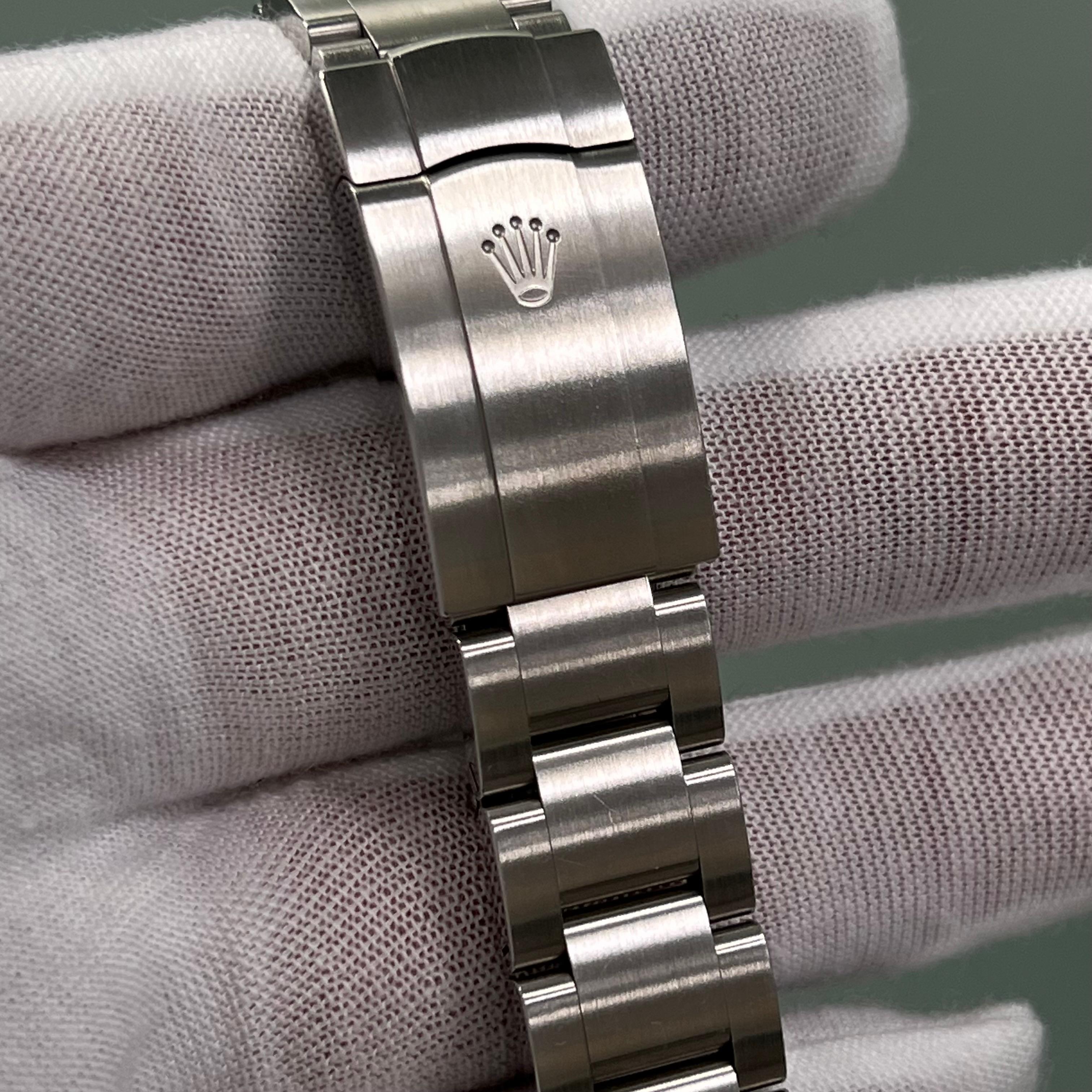 2024 Rolex Oyster Perpetual 126000 36mm Black Dial Stainless Steel Box Paper For Sale 6