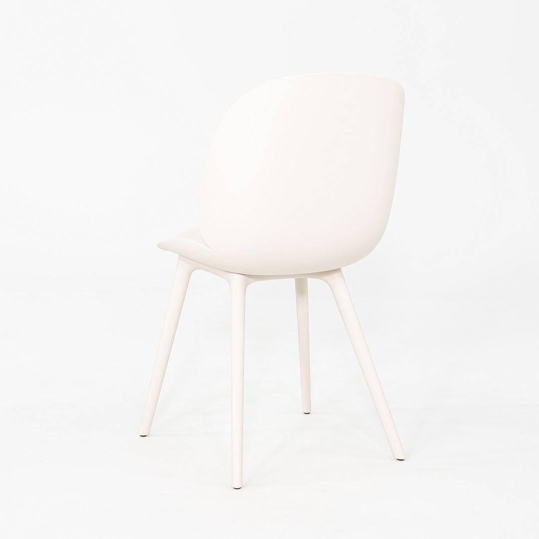 2024 Lot de 4 chaises de salle à manger d'extérieur GamFratesi pour GUBI Beetle avec coussin d'assise en vente 3