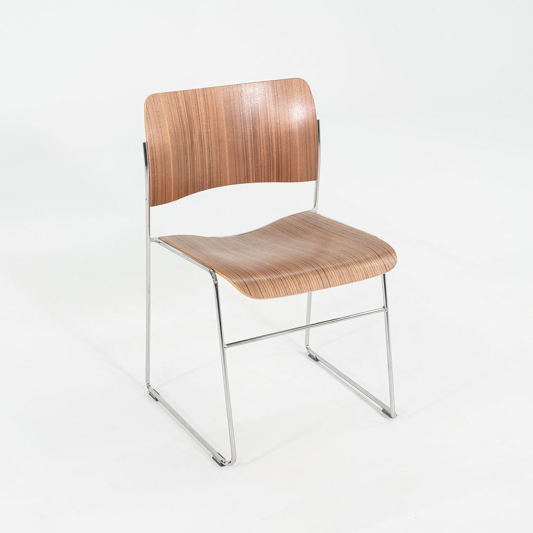 2024 Ensemble de huit chaises empilables David Rowland for Howe 40/4 Side / Dining en vente 3