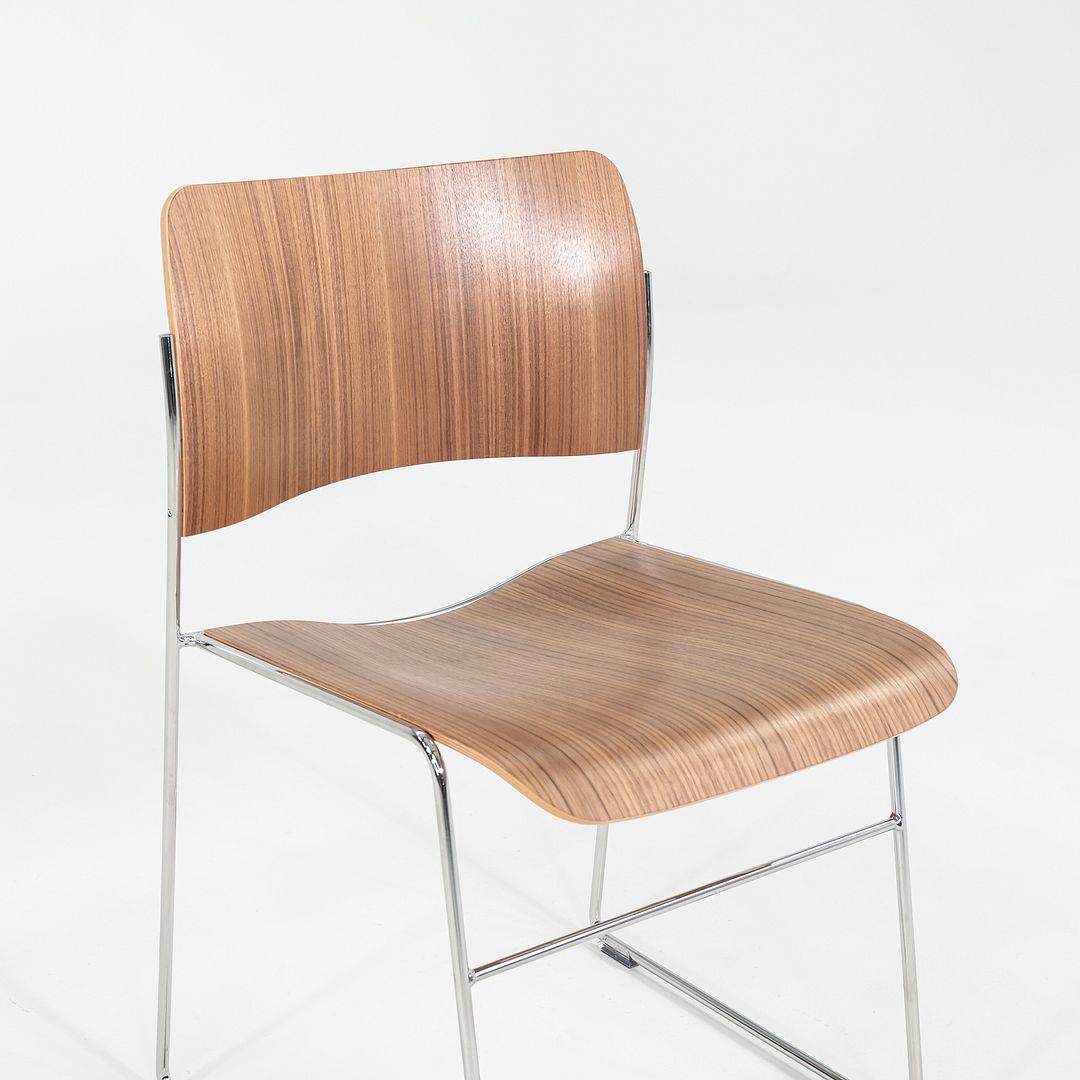 2024 Ensemble de huit chaises empilables David Rowland for Howe 40/4 Side / Dining en vente 4