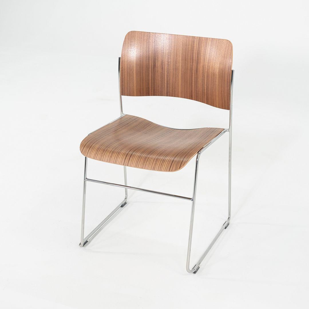 2024 Ensemble de huit chaises empilables David Rowland for Howe 40/4 Side / Dining en vente 1