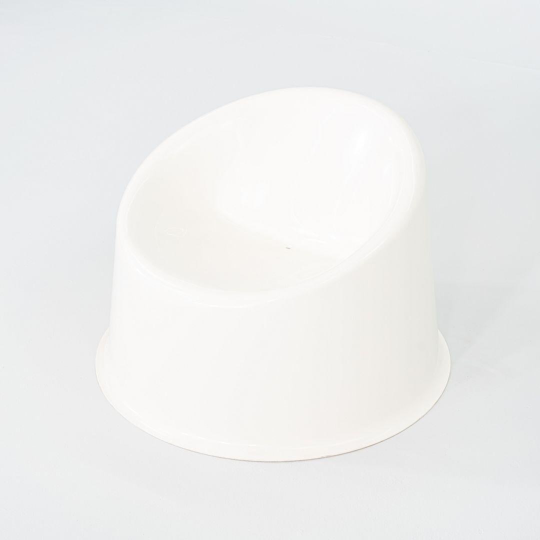 2024 Set of Four Verner Panton for Verpan Panto Pop Lounge Chairs in White For Sale 3