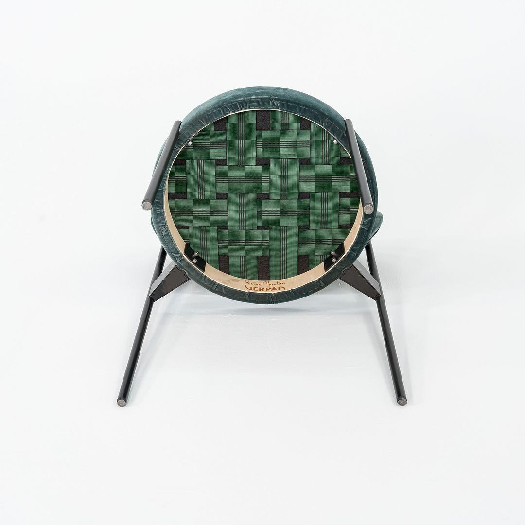 Danois 2024 Verner Panton pour Verpan 430 Chaise en velours sarcelle avec structure noire en vente