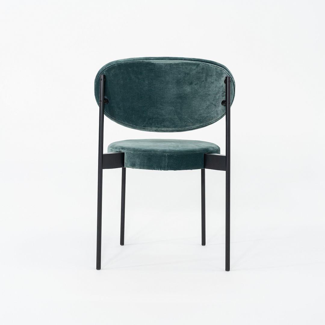 2024 Verner Panton pour Verpan 430 Chaise en velours sarcelle avec structure noire en vente 2