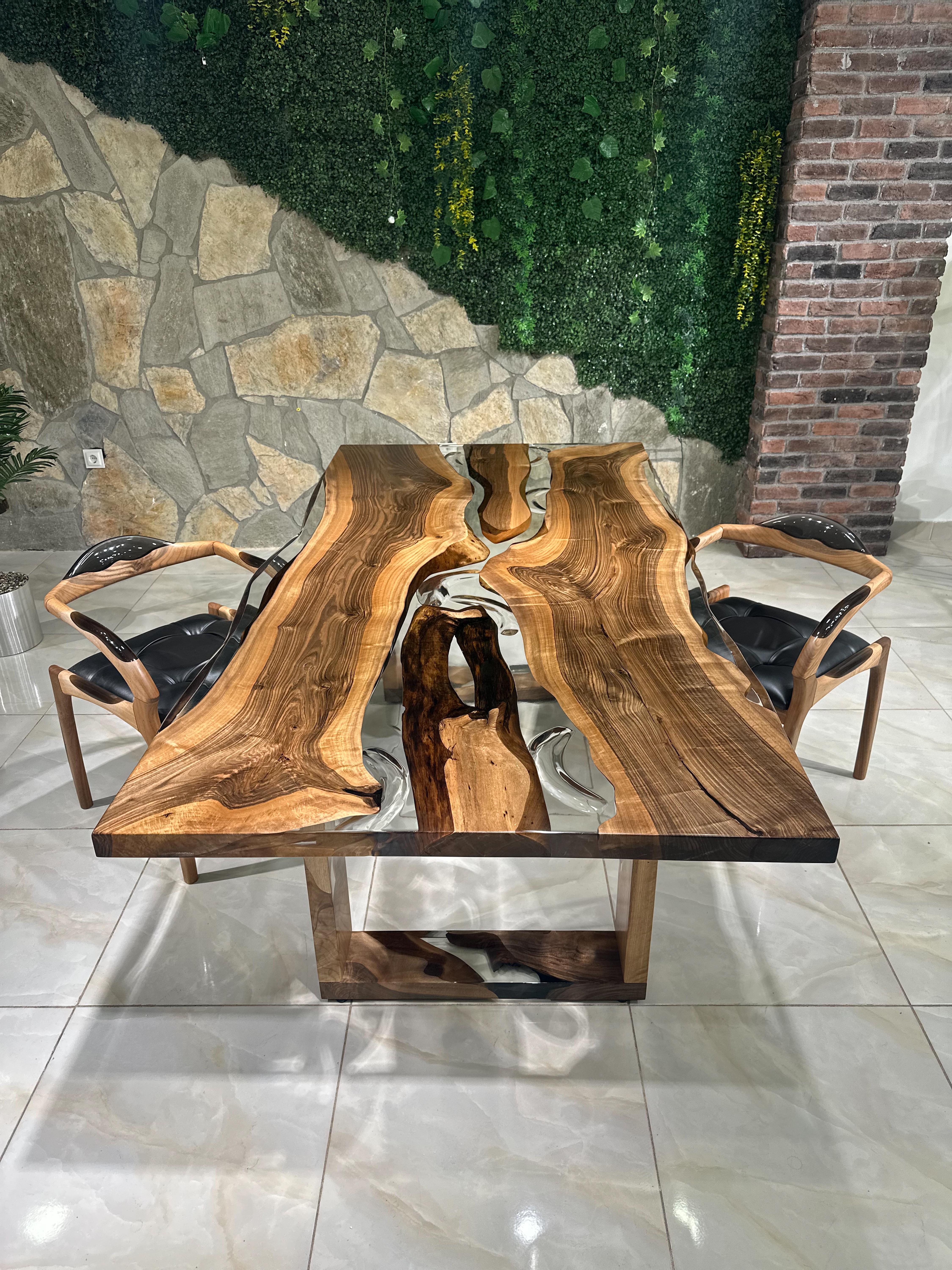 Hand-Carved 2024 - Walnut Wood Ultra Clear Epoxy Resin Dining Table For Sale