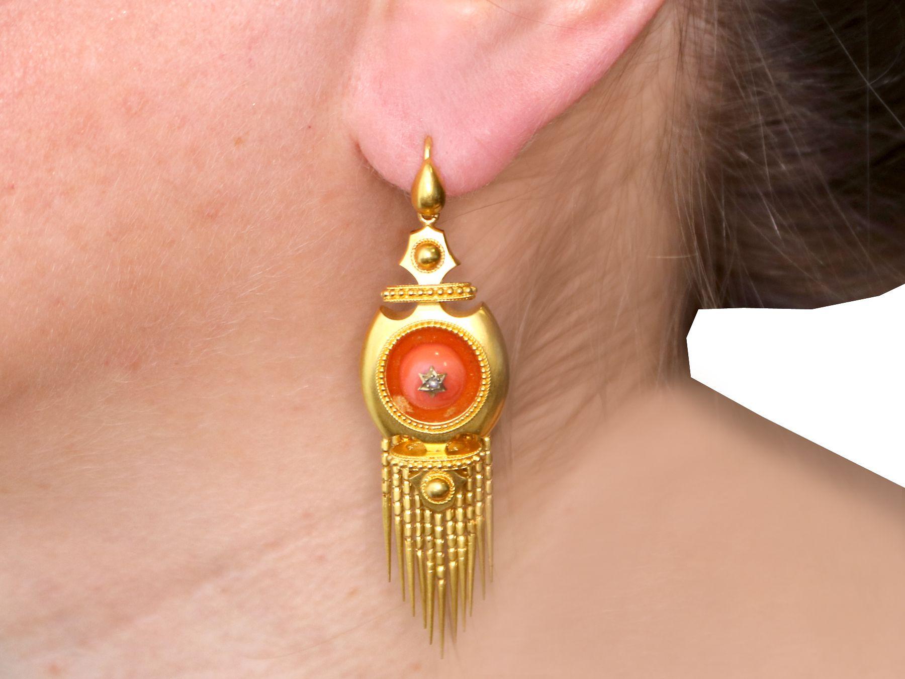 Antique Victorian 20.25 Carat Coral and Diamond Yellow Gold Jewelry Set For Sale 15