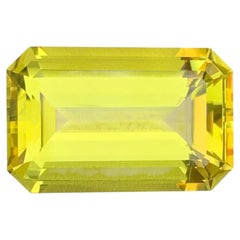 20.25 Carat Natural Loose Green Gold Lemon Quartz Emerald Shape Gemstone