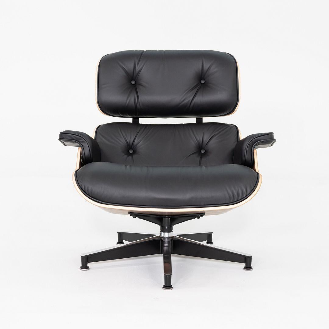 Américain 2025 Chaise longue Herman Miller ES6707 en cuir noir et noyer en vente