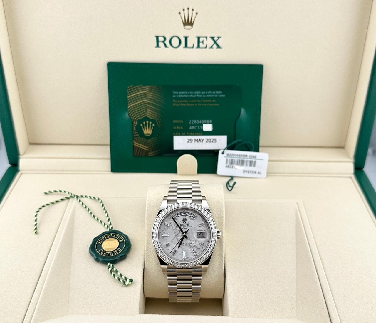 Taglio baguette 2025 Rolex Day Date 40 228349RBR Oro bianco 18 carati Meteorite Diamante Quadrante e Lunetta in vendita