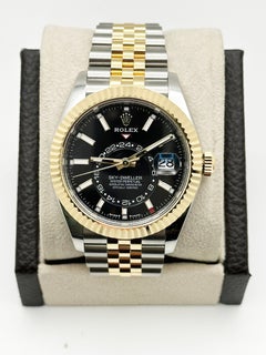 2025 Rolex Sky Dweller 336933 Quadrante Nero Oro Giallo 18K Acciaio Scatola Carta 42mm