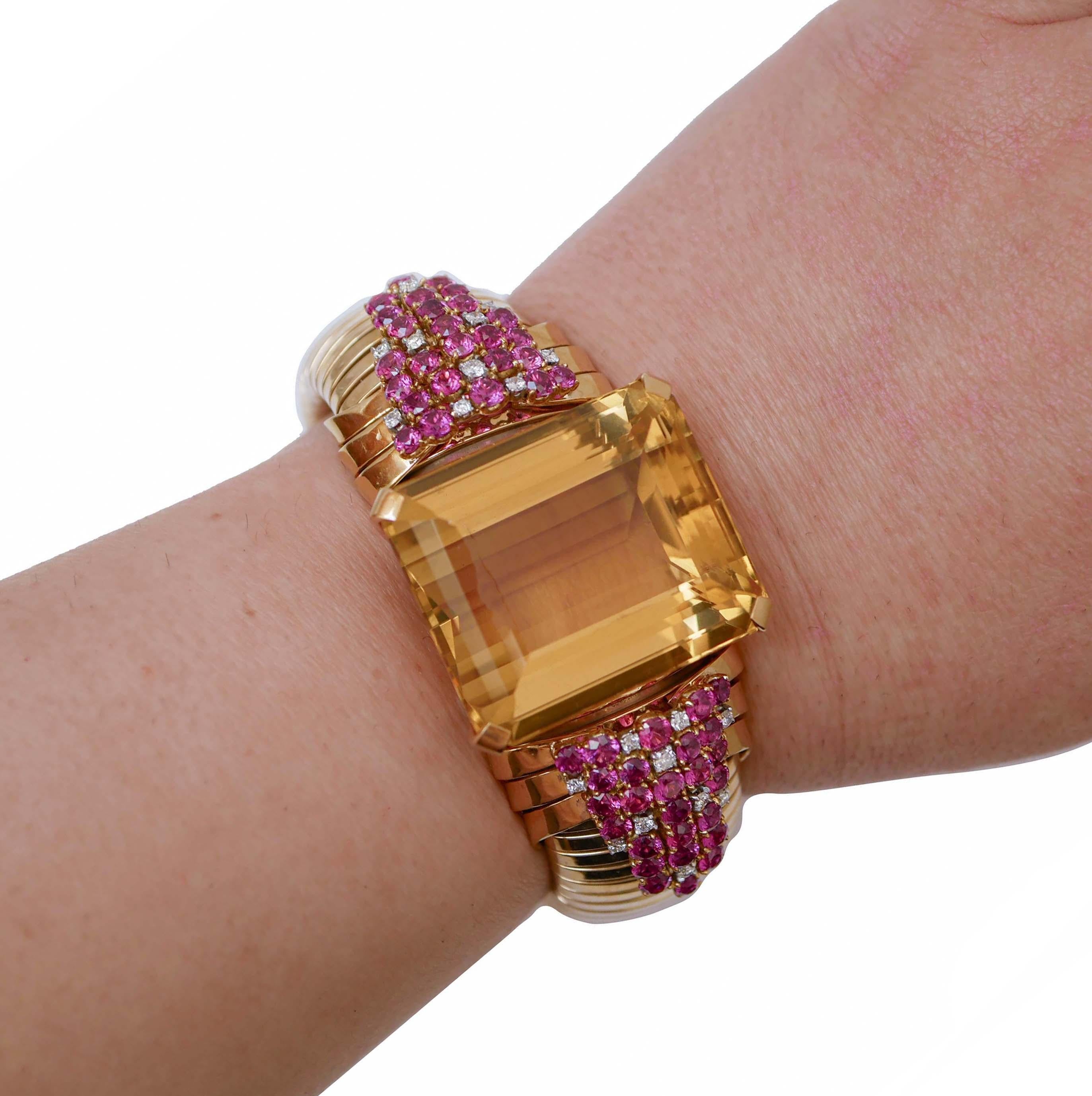 Bracelet en or rose 18 carats de 202,53 carats (topaze, rubis, diamants). Bon état - En vente à Marcianise, Marcianise (CE)
