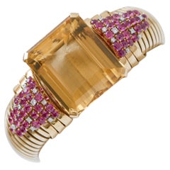 202,53 Quilates Topacio, Rubíes, Diamantes, Pulsera de Oro Rosa de 18 Kilates.
