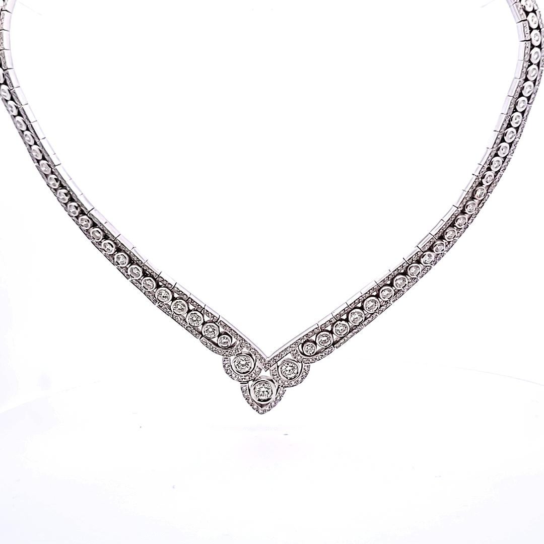20,26 carati di diamante tondo Brilliante I VS1 Collana in platino Vintage in vendita 1