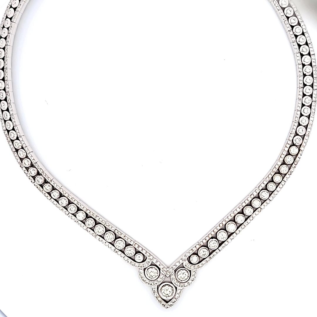 20,26 carati di diamante tondo Brilliante I VS1 Collana in platino Vintage in vendita 2