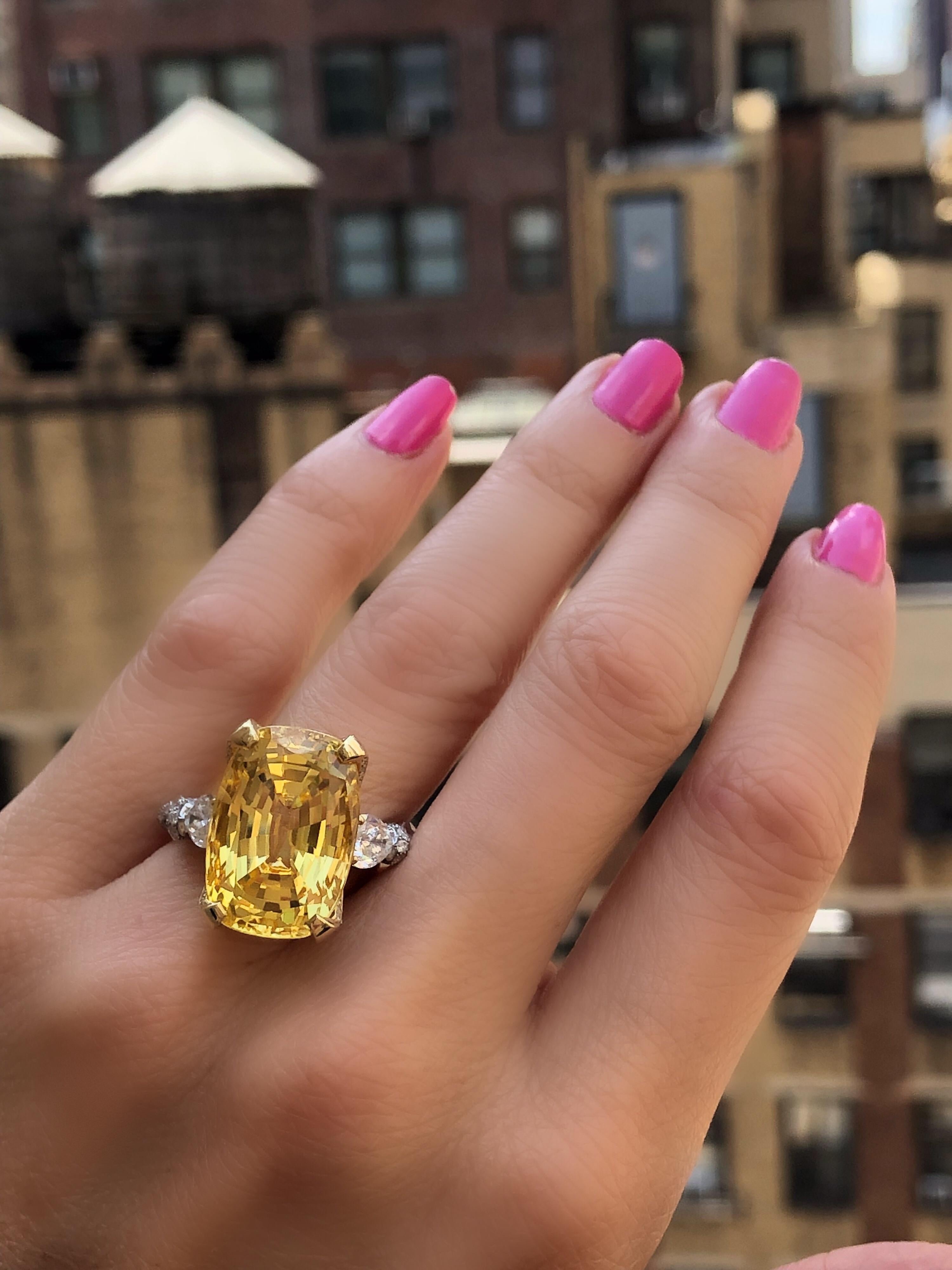20.26 Carat Yellow Cushion Sapphire and Diamond Ring In New Condition In New York, NY