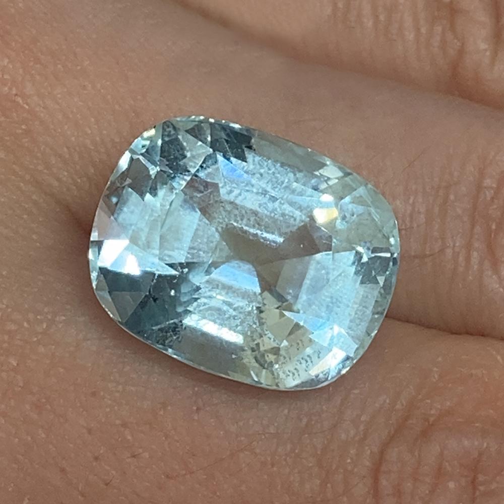 Taille brillant Aigue-marine taille coussin de 20,29 carats certifiée GIA en vente