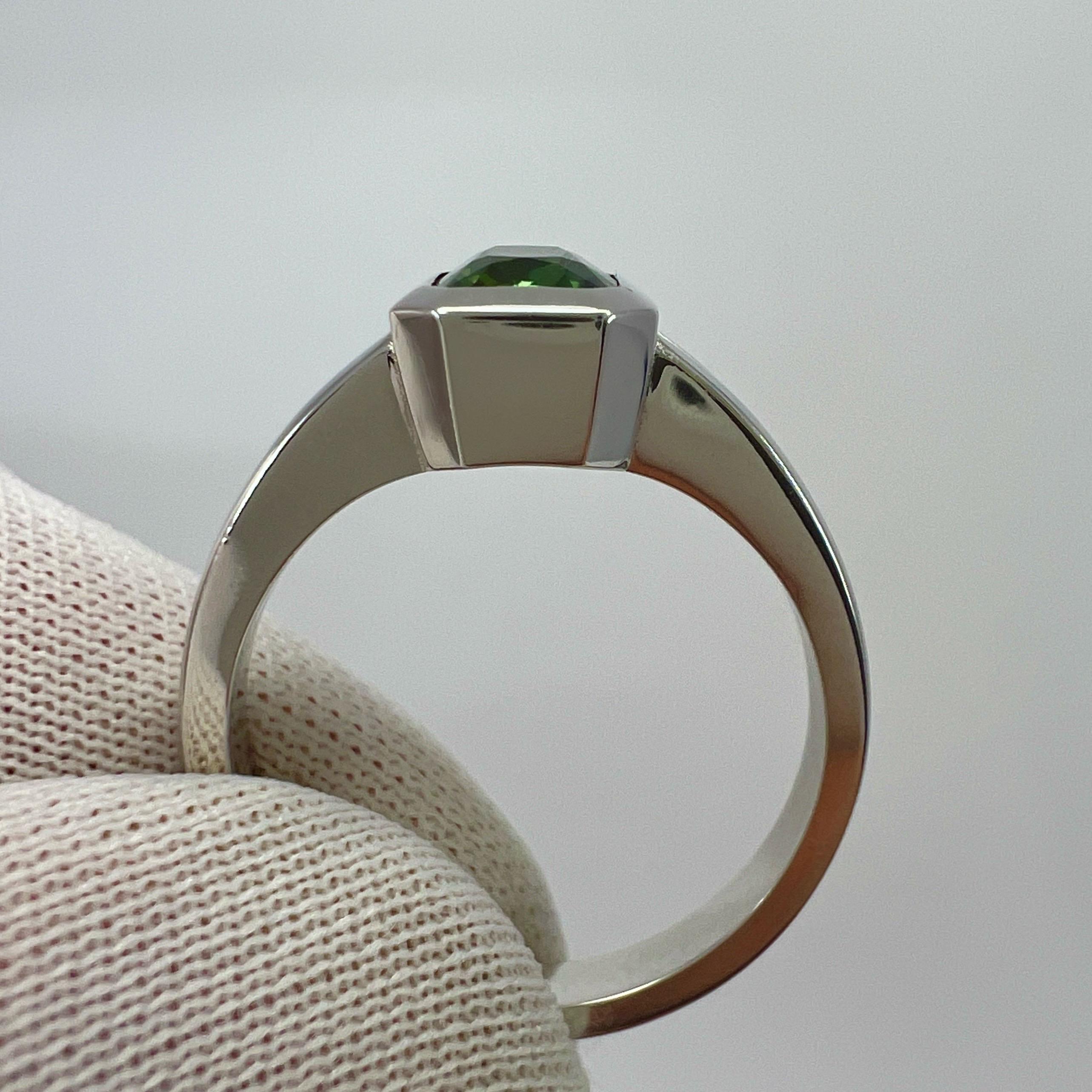 Women's or Men's 2.02ct GIA Certified Untreated Bi Colour Sapphire 18k White Gold Signet Ring