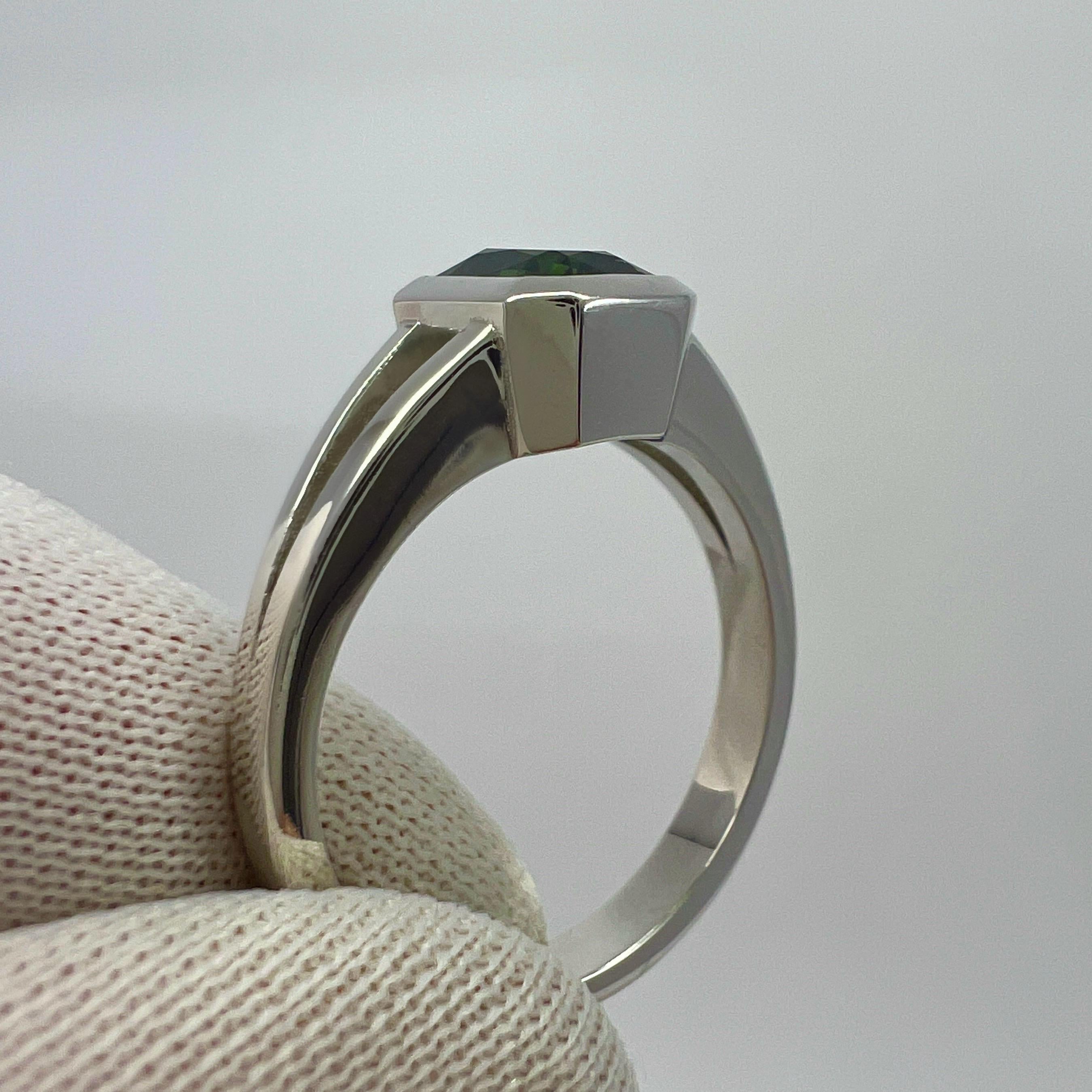 2.02ct GIA Certified Untreated Bi Colour Sapphire 18k White Gold Signet Ring 4
