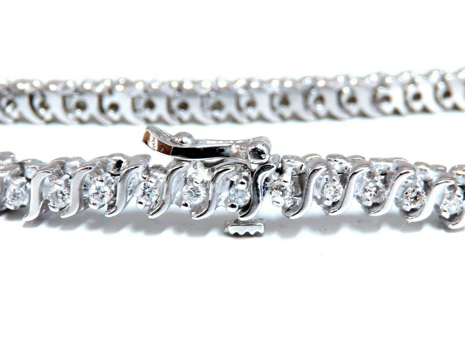 2.02 Carat Natural Diamonds Tennis Bracelet 14 Karat In New Condition For Sale In New York, NY